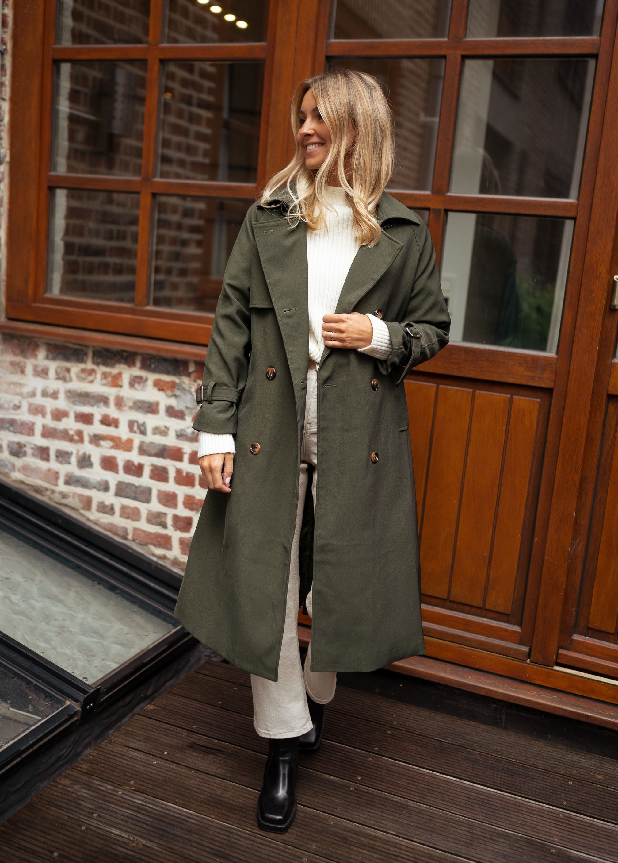 Karla | Elegant Trenchcoat til Kvinder