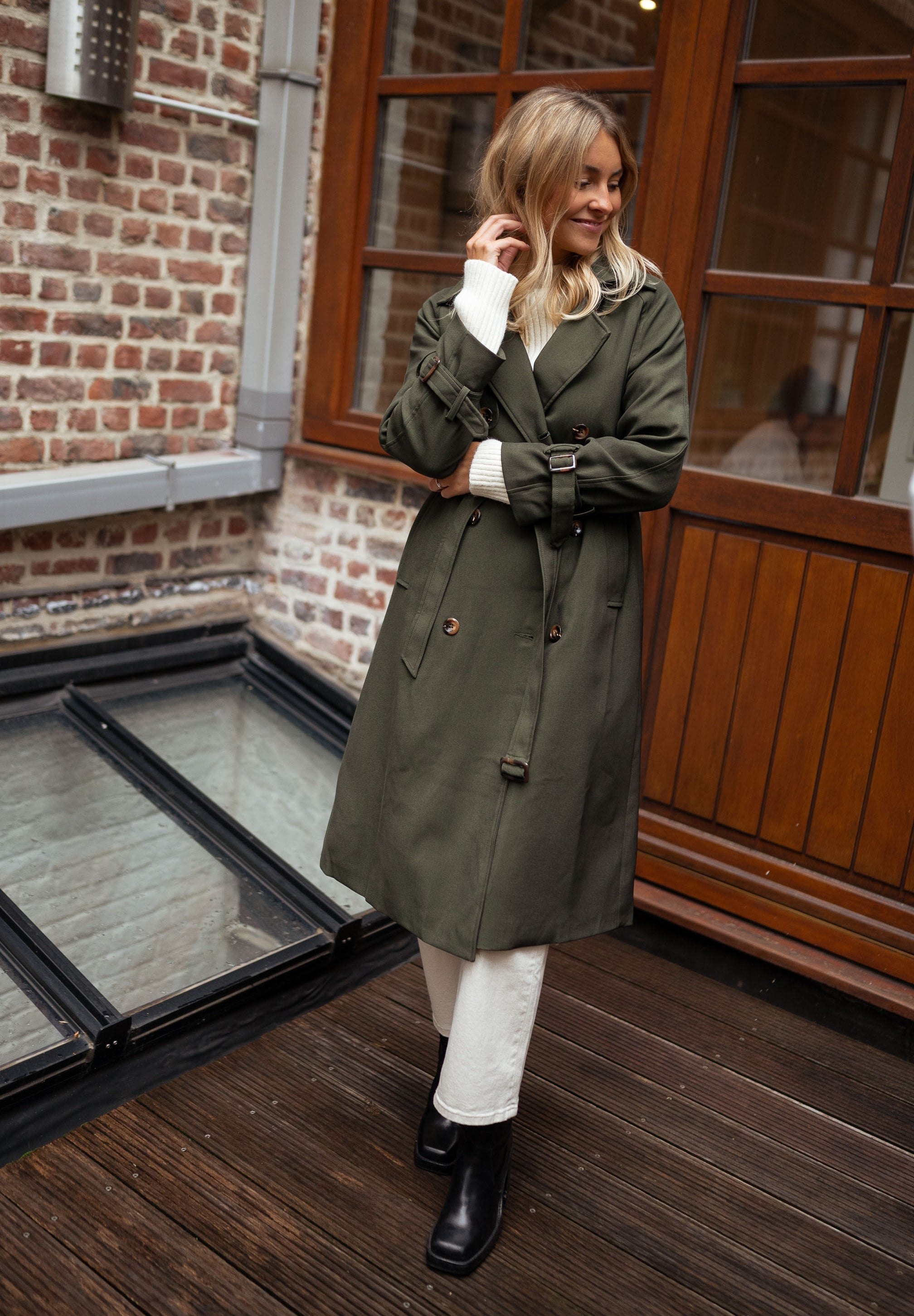 Karla | Elegant Trenchcoat til Kvinder