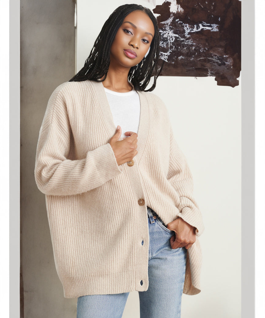 Martha | Kvinders Ribstrikket Cardigan med Knapper Plus Size